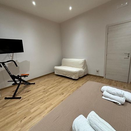 Appartement Le Rose Di Lu' à Catane Extérieur photo