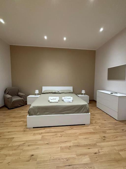 Appartement Le Rose Di Lu' à Catane Extérieur photo